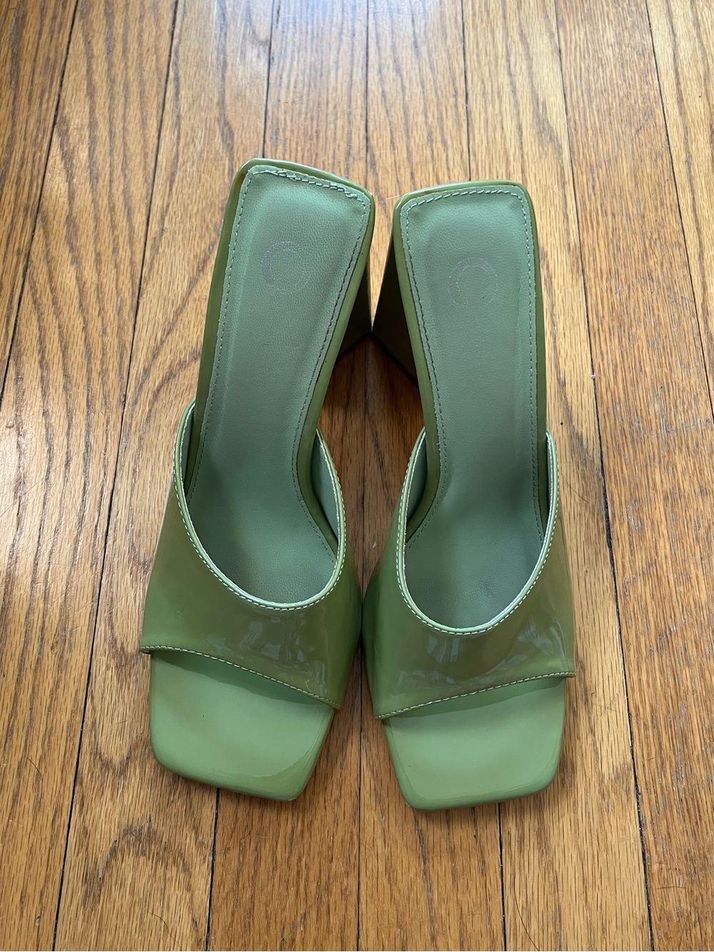 Journee Collection Kammali Tru Comfort Foam Open Square Toe Block Heel - Picture 7 of 7